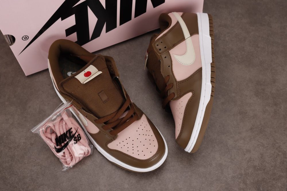 Stussy Cherry SB Dnk Low - Image 10