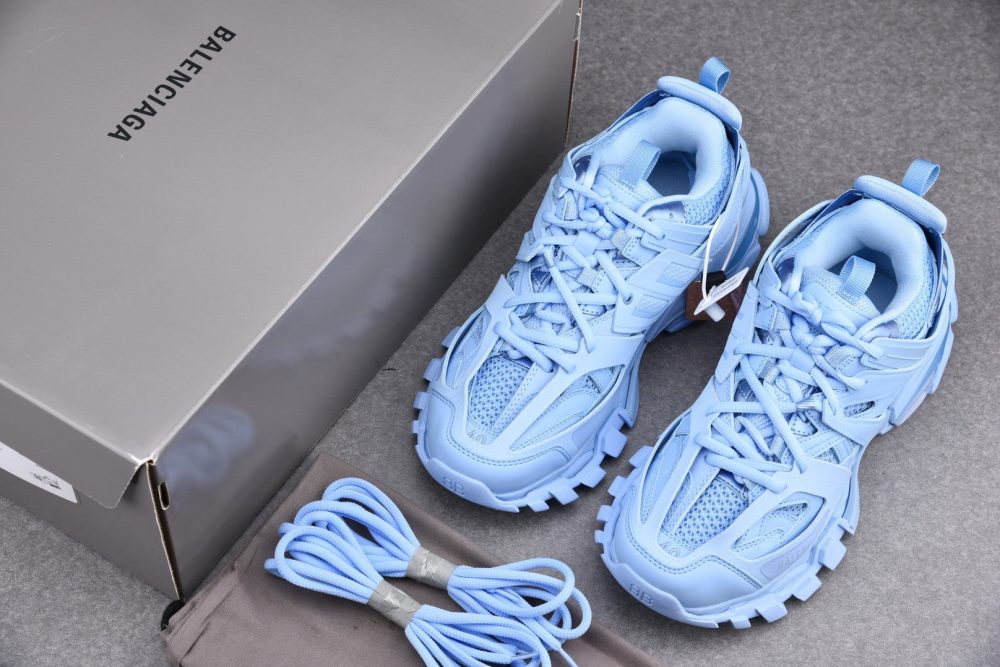 Track Trainer 'Light Blue' - Image 14