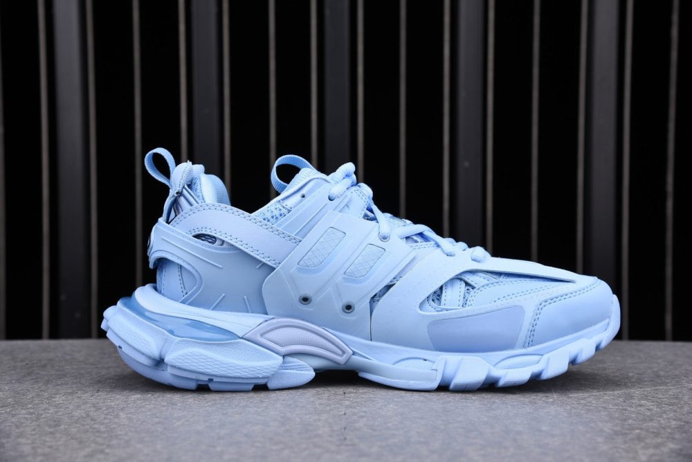 Track Trainer 'Light Blue' - Image 2