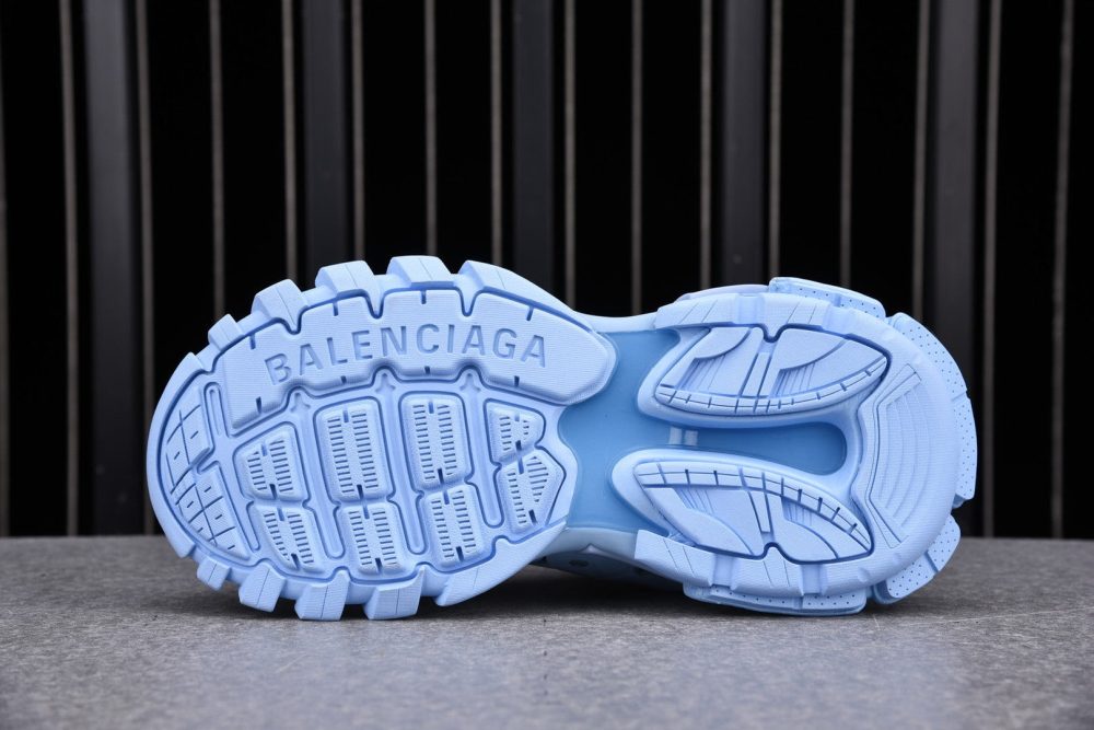 Track Trainer 'Light Blue' - Image 4