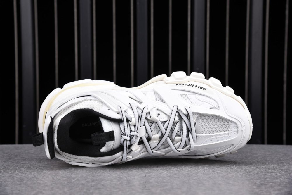 Track Trainer 'White' - Image 3