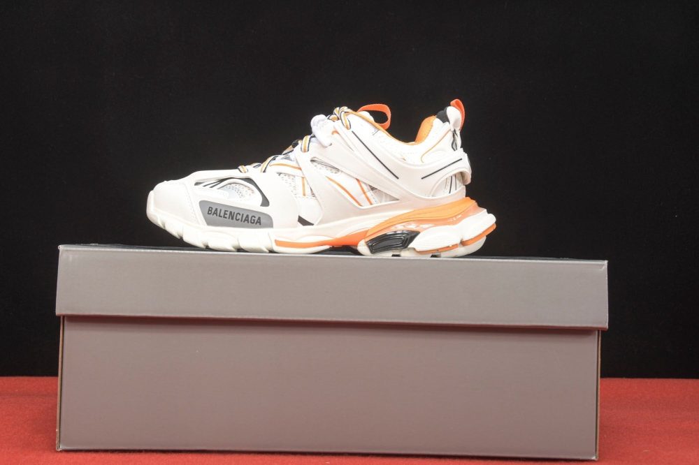 Track Trainer 'White Orange' - Image 12