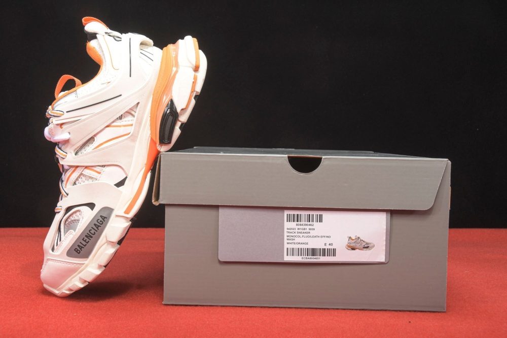 Track Trainer 'White Orange' - Image 13
