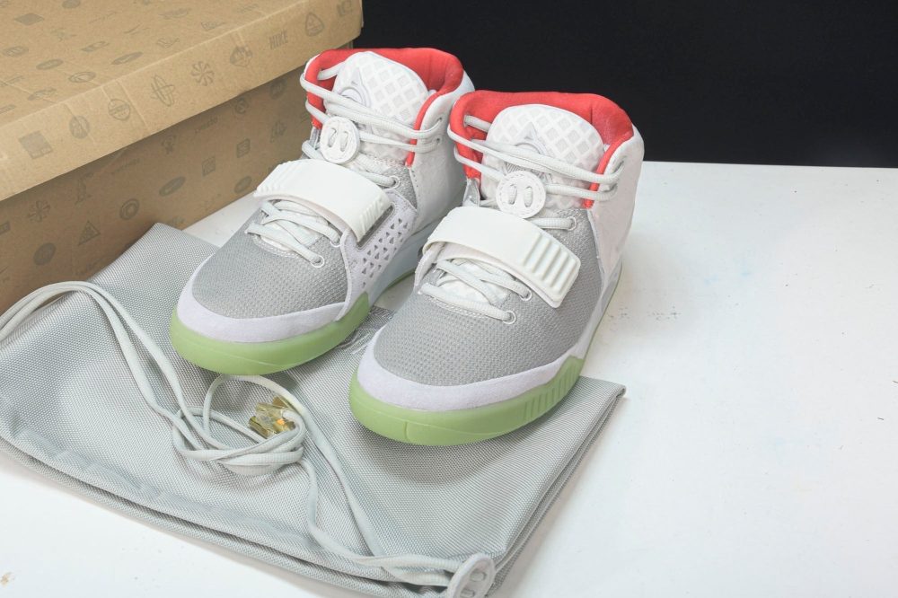 Yzy 2 NRG 'Pure Platinum' - Image 20