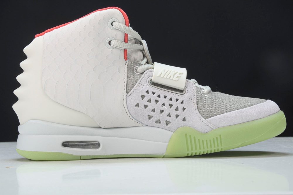 Yzy 2 NRG 'Pure Platinum' - Image 3