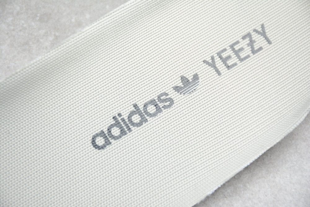 Yzy Boost 350 Moonrock - Image 12
