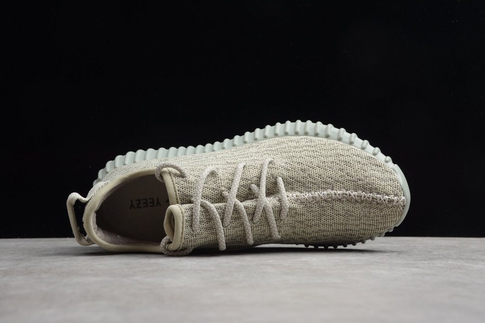 Yzy Boost 350 Moonrock - Image 4