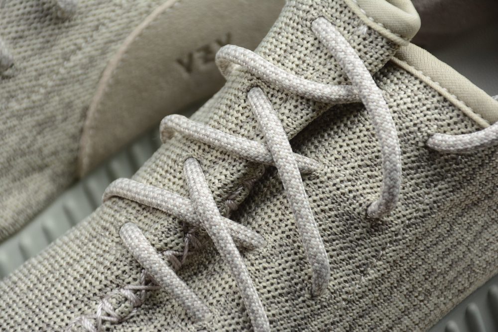 Yzy Boost 350 Moonrock - Image 9