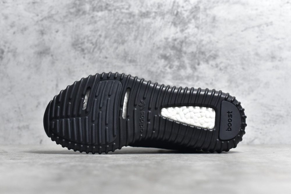 Yzy Boost 350 Pirate Black - Image 5