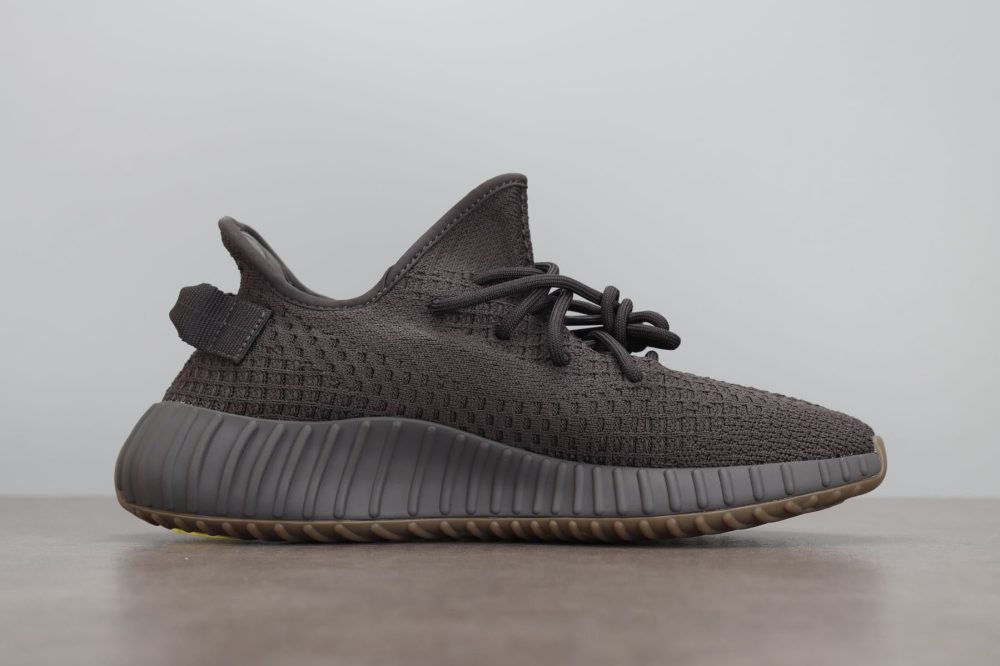 Yzy Boost 350 v2 Cinder Reflective - Image 2