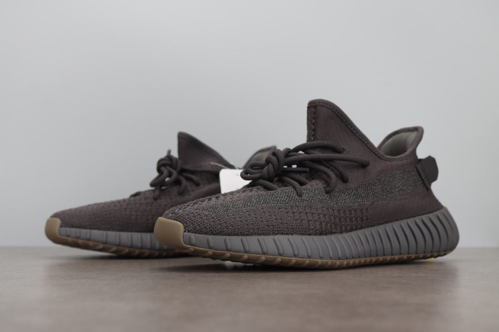 Yzy Boost 350 v2 Cinder Reflective - Image 7