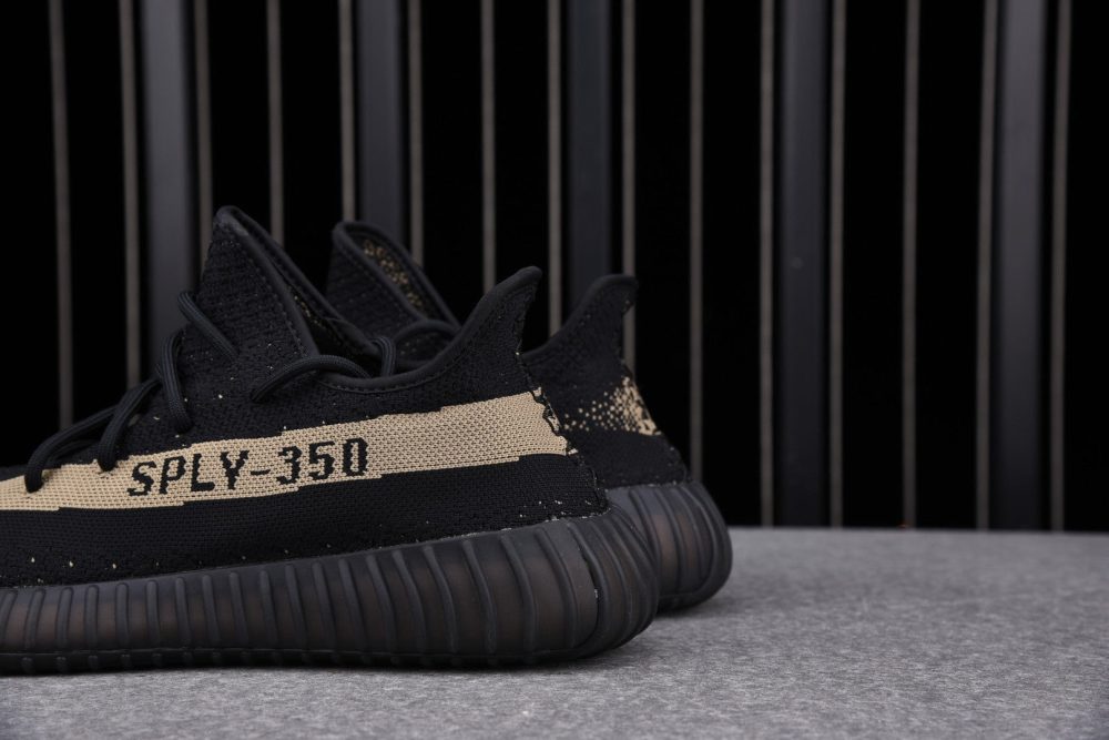 Yzy Boost 350 v2 Core Black Green - Image 5