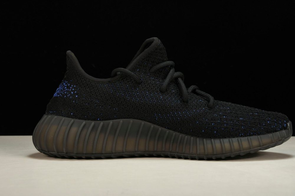Yzy Boost 350 v2 'Dazzling Blue' - Image 3