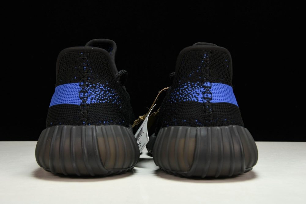 Yzy Boost 350 v2 'Dazzling Blue' - Image 7