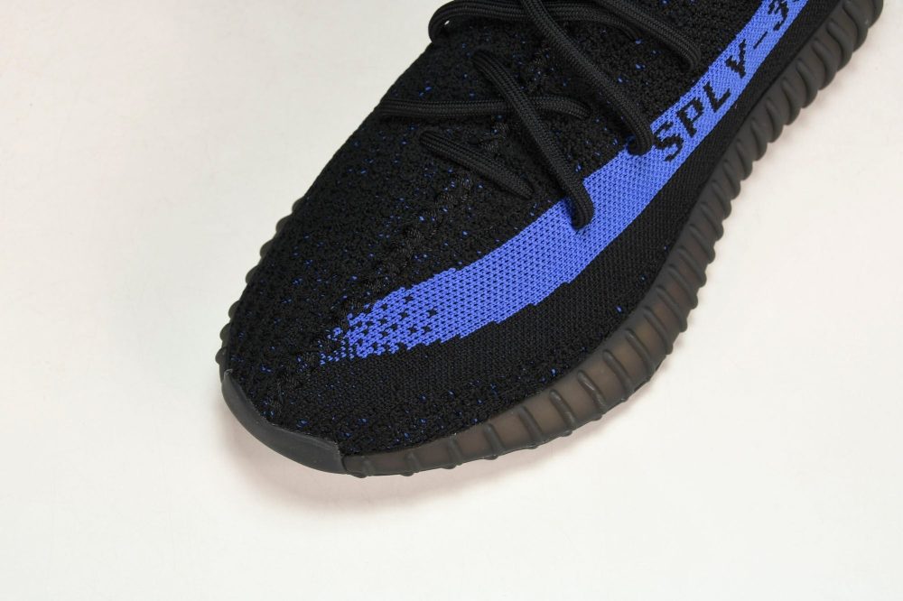 Yzy Boost 350 v2 'Dazzling Blue' - Image 9