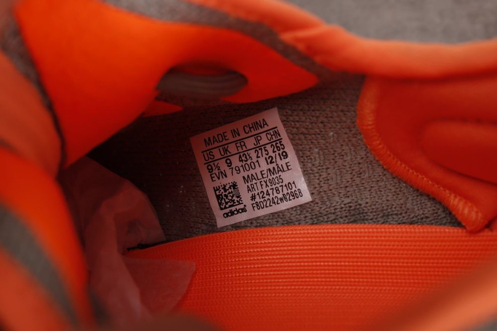 Yzy Boost 350 v2 Desert Sage - Image 11