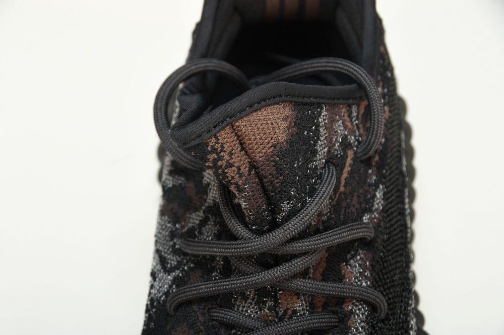 Yzy Boost 350 V2 'MX Rock' - Image 12