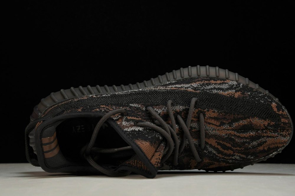 Yzy Boost 350 V2 'MX Rock' - Image 4