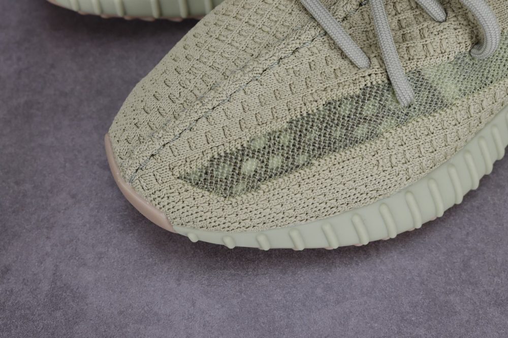 Yzy Boost 350 v2 Sulfur - Image 12