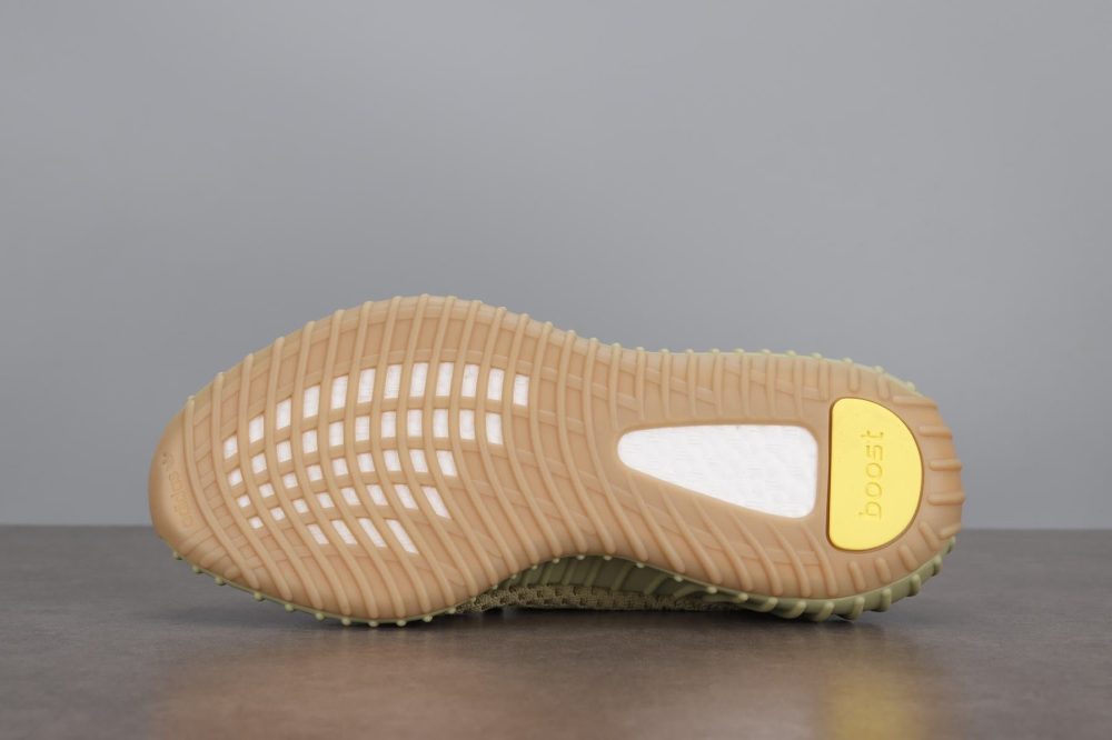 Yzy Boost 350 v2 Sulfur - Image 4