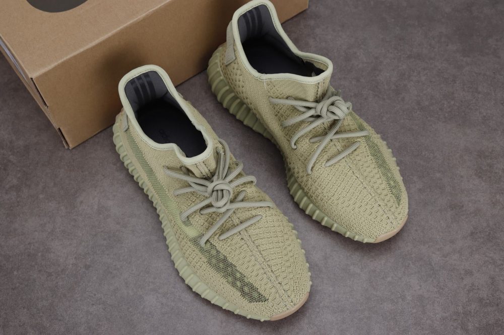 Yzy Boost 350 v2 Sulfur - Image 8
