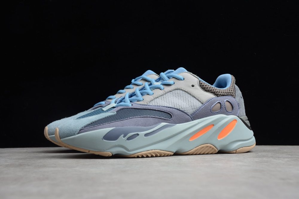 Yzy Boost 700 Carbon Blue - Image 2