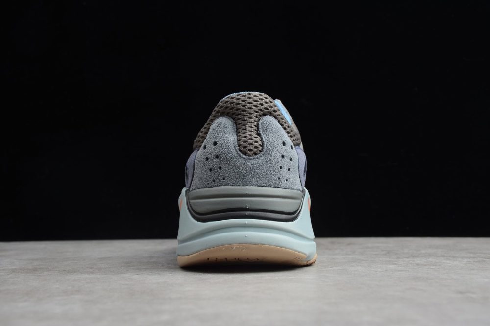 Yzy Boost 700 Carbon Blue - Image 6