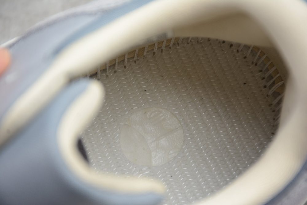 Yzy Boost 700 Magnet - Image 14