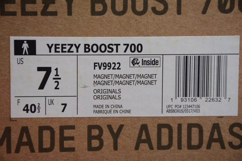Yzy Boost 700 Magnet - Image 15