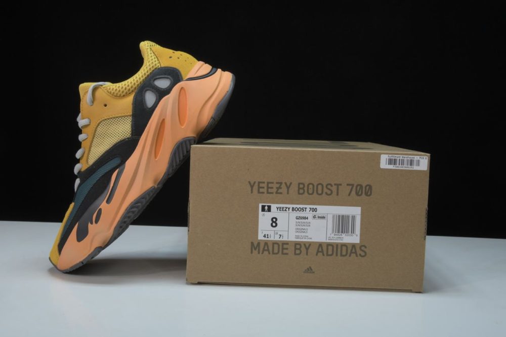 Yzy Boost 700 Sun - Image 10