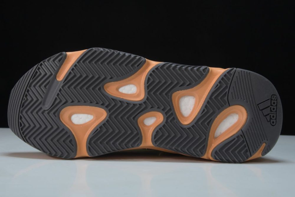 Yzy Boost 700 Sun - Image 5