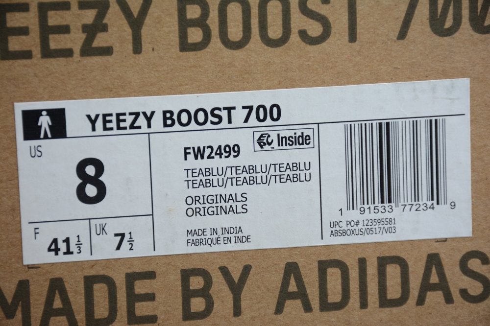 Yzy Boost 700 Teal Blue - Image 14