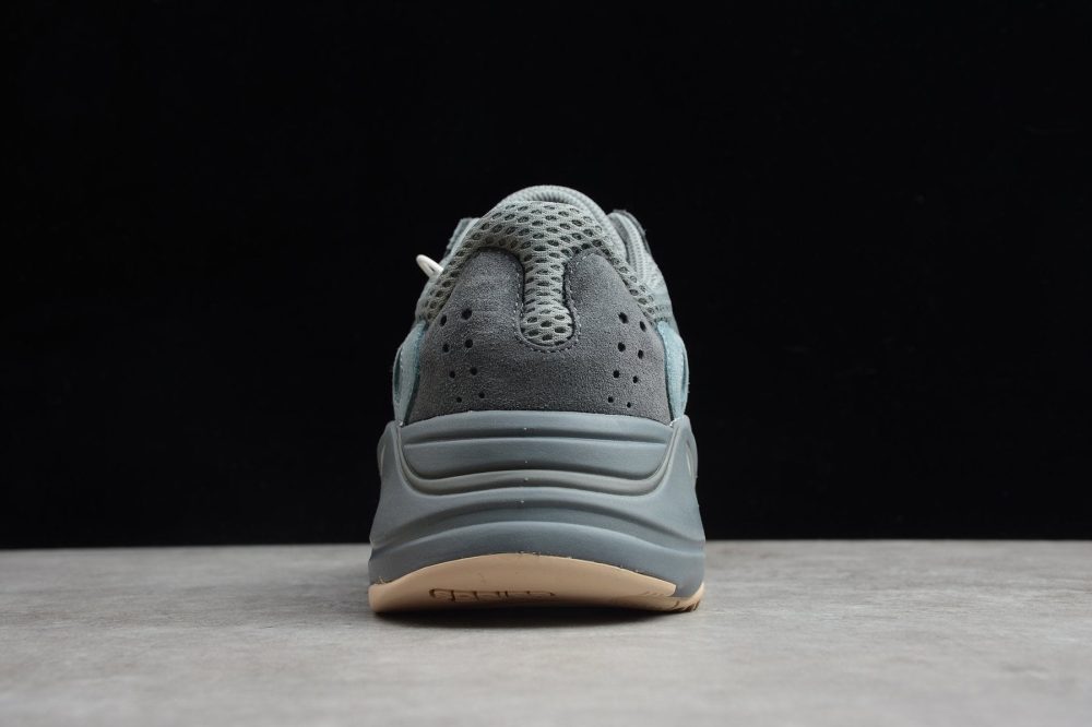 Yzy Boost 700 Teal Blue - Image 6
